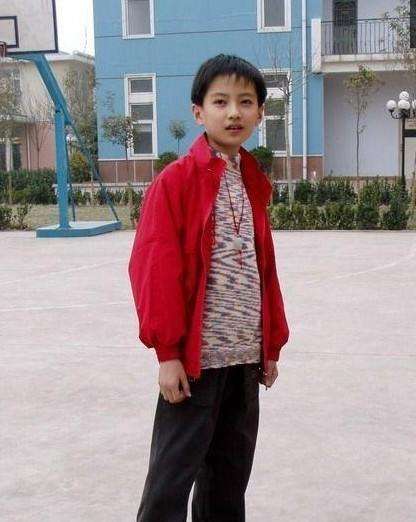 丁凯乐当爸是真的吗(丁凯乐的爸爸真名叫啥) 丁凯乐当爸是真的吗(丁凯乐的爸爸真名叫啥)