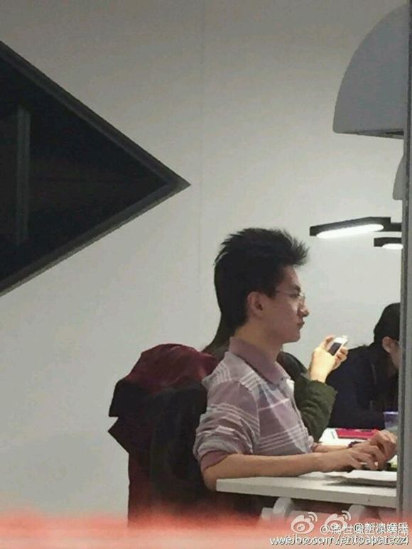 丁凯乐当爸是真的吗(丁凯乐的爸爸真名叫啥) 丁凯乐当爸是真的吗(丁凯乐的爸爸真名叫啥)