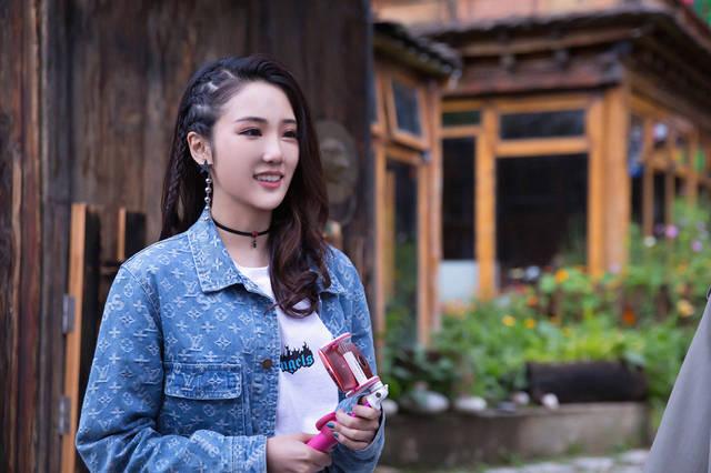 一场遇见爱情的旅行演员表，全部演(剧名《一场遇见爱情的旅行》)