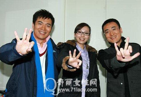 黄健翔老婆,黄健翔现在在哪里工作(黄健翔的个人资料)