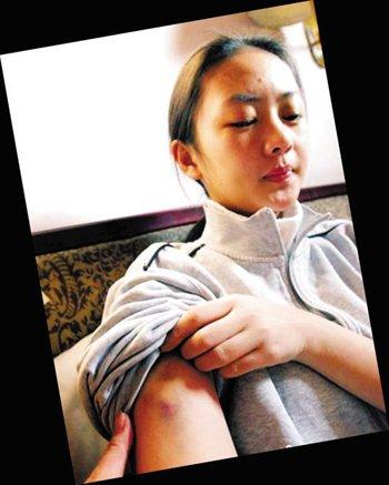 张默女友童谣图片，张默童谣事件图(童谣张默恋爱合影)