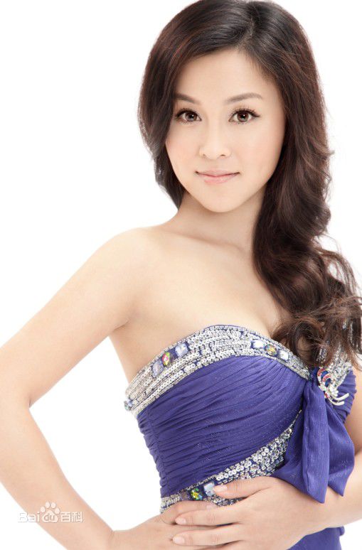 揭计春华为什么是光头还没眉毛(计春华眉毛胡子头发)