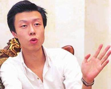 创世纪叶荣添是谁的原型(创世纪里叶荣添和谁在一起了)