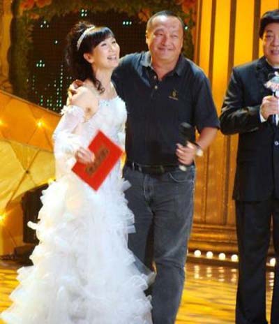 陈美琪有自己的孩子吗?陈美琪的现任老公是(陈美琪结婚了吗?) 陈美琪有自己的孩子吗?陈美琪的现任老公是(陈美琪结婚了吗?)