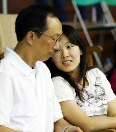 揭秘伏明霞为什么嫁给梁锦松(梁锦松喜欢伏明霞闺蜜) 揭秘伏明霞为什么嫁给梁锦松(梁锦松喜欢伏明霞闺蜜)