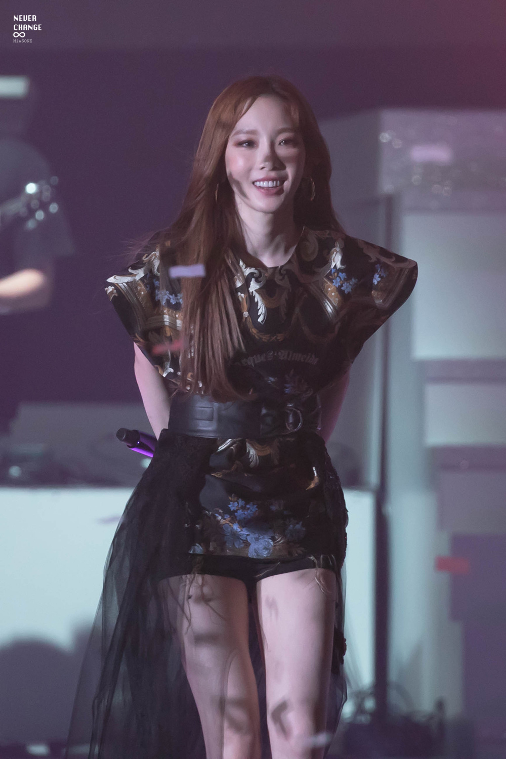 泰妍手臂纹身意为伯贤？而且泰妍fine是