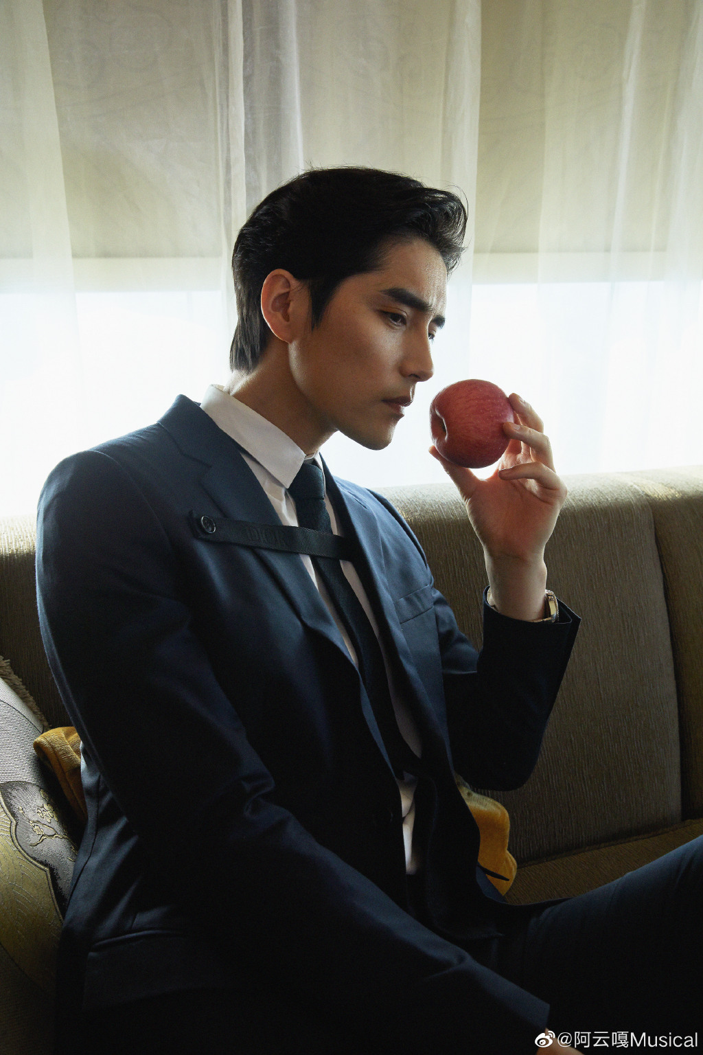 阿云嘎为什么叫小闪电、贝贝、奶盖、草原小