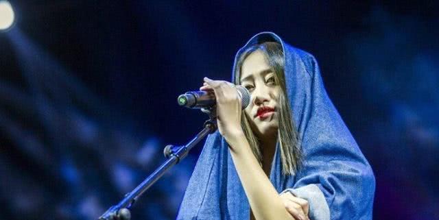 陈粒为什么叫粒哥、粒爷、女流氓、陈南西？(陈南西 陈粒)