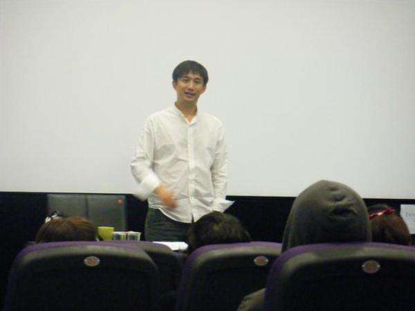 孙莉和黄磊怎么认识的？揭秘黄磊为什么被叫(黄磊什么时候认识孙莉)