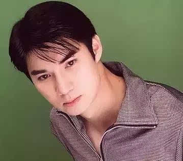 郭耀明出柜同居男友是谁？郭耀明和林文龙长(林文龙 郭耀明)