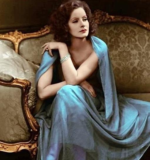 葛泰丽嘉宝睫毛为什么特别长