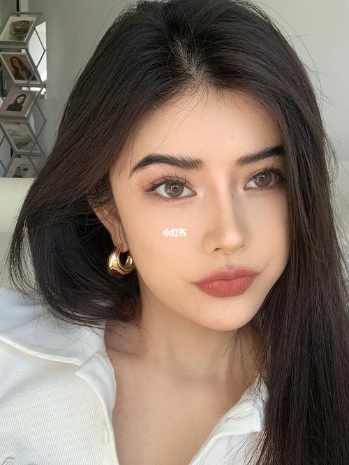 泰国混血明星,泰星fah是混血吗(泰国哪些明星是混血)