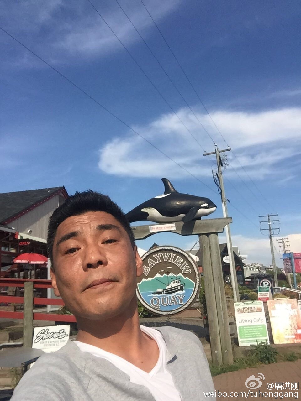 屠洪刚目前干什么怎么不出来了 屠洪刚目前干什么怎么不出来了