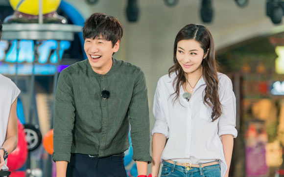 熊黛林和李光洙意外接吻视频(熊黛林和李光洙谈过恋爱吗)