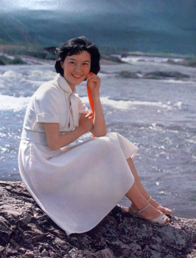 屠洪刚目前干什么怎么不出来了 屠洪刚目前干什么怎么不出来了