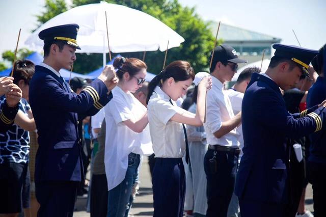 朱梓骁陈乔恩在一起恋爱了吗？朱梓骁不是同