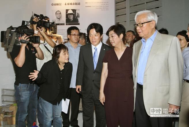 张忠谋身价多少个亿?张忠谋和他老婆的故事 张忠谋身价多少个亿?张忠谋和他老婆的故事