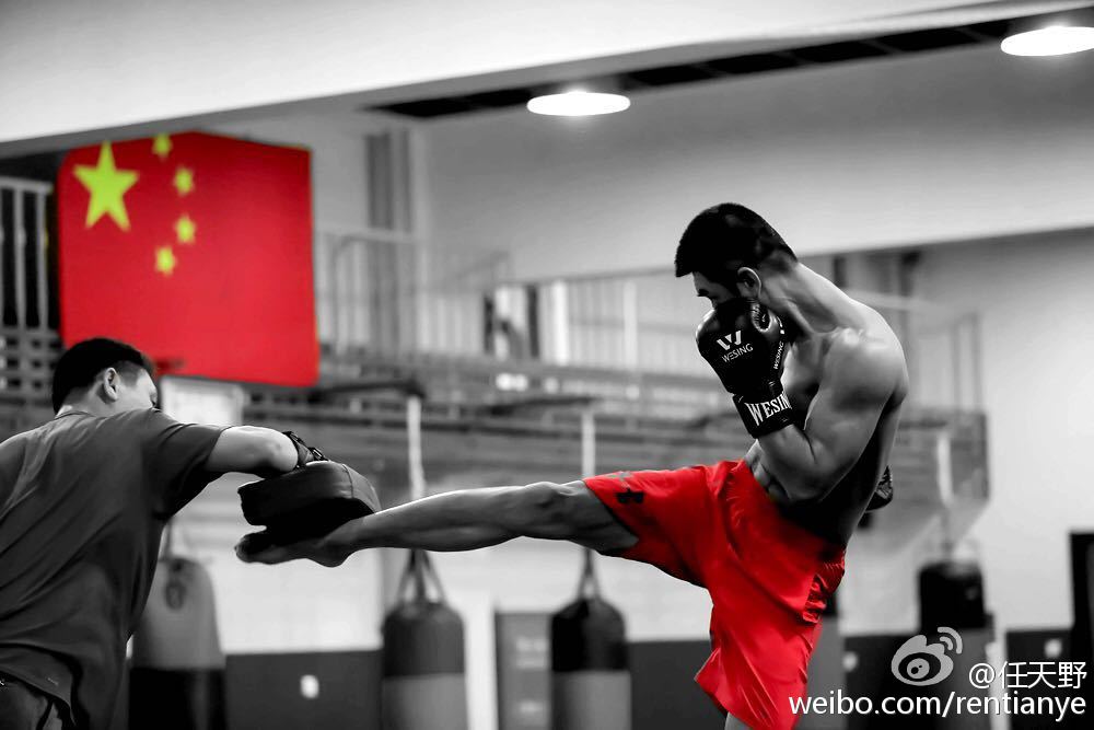 任天野当过刘欢的保镖(曾经做过刘欢的保镖) 任天野当过刘欢的保镖(曾经做过刘欢的保镖)