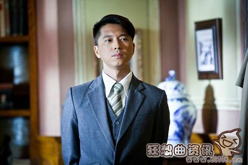 米歇尔菲佛性感照片(演员米歇尔菲佛图片)