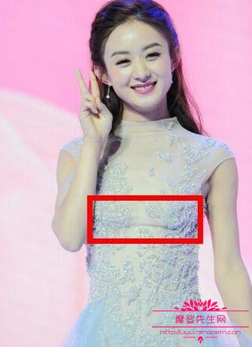 赵丽颖腹肌怎么练出来的？赵丽颖平胸也能人(赵丽颖腹肌照)