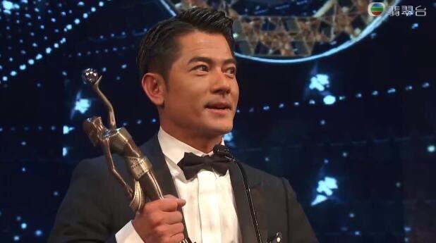 香港获的金像奖最多的影帝排名(历届香港金像奖影后大排名)