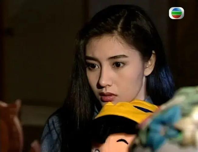 朱茵主演的电视剧，朱茵简历(朱茵演员主演的电视剧)