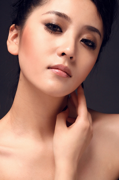 王传君的老婆刘倩资料照片(刘君倩是谁)