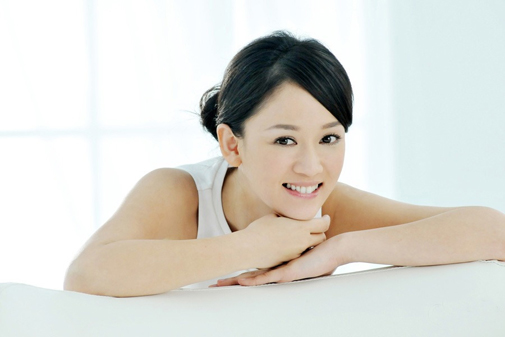 陈乔恩的胸被强吻图 陈乔恩的胸被强吻图