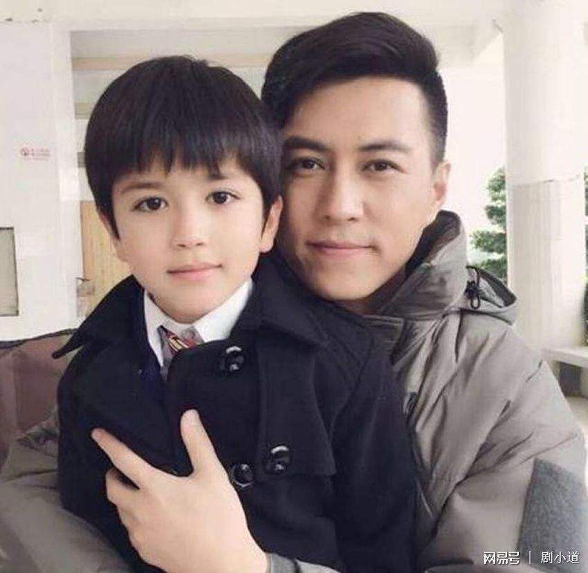 靳东李佳什么时候结婚的？靳东和李佳是初婚