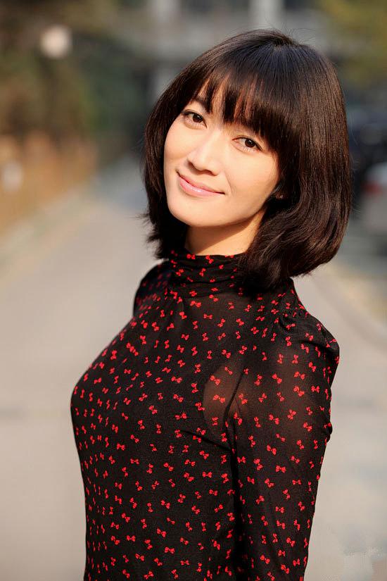 松峰莉璃哪一年出生的多大了(松峰莉璃个人资料年龄)