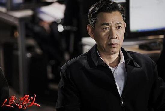 张丰毅老婆霍凡近照(张丰毅现老婆霍凡照片)