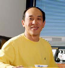 王小凤为什么叫鬼后?王小凤的老公许立信照 王小凤为什么叫鬼后?王小凤的老公许立信照