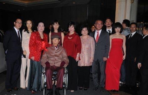 何鸿鐾婀的女明星,何鸿燊为什么叫(何鸿燊属啥)