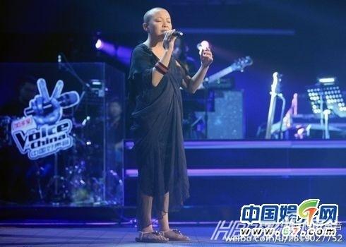 王韵壹，光头蓝兰中国好声音王韵壹(中国好声音光头女歌手王韵壹现状)