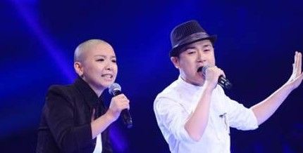 王韵壹，光头蓝兰中国好声音王韵壹(中国好声音光头女歌手王韵壹现状)