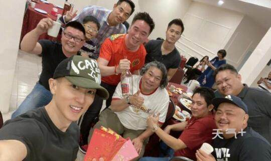 吴尊生活照，吴尊的个人资料和图片(吴尊家庭合照)