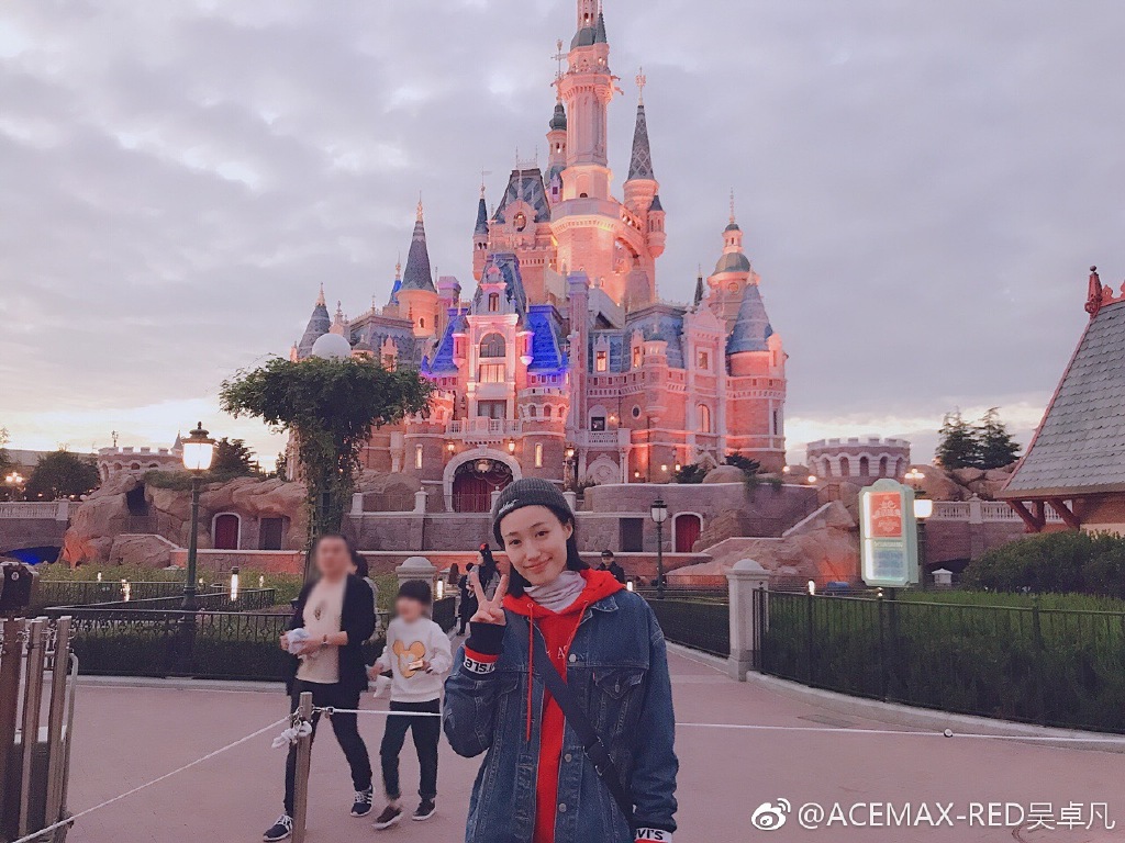 吴卓凡和吴亦凡啥关系(吴亦凡和吴亦凡) 吴卓凡和吴亦凡啥关系(吴亦凡和吴亦凡)