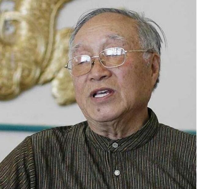 高晓松和父亲高立人父子关系差 高晓松和父亲高立人父子关系差