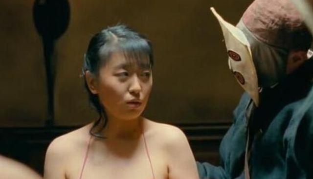 让子弹飞里的大胸女，让子弹飞删减