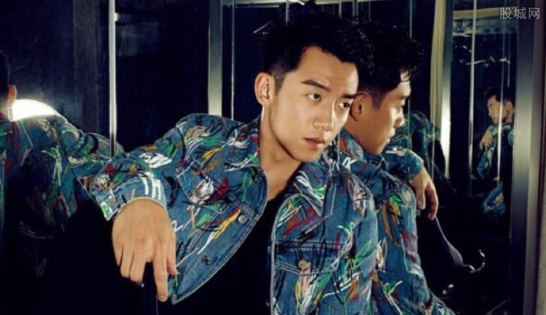 郑恺家庭背景太恐怖,跑男结束后谁(郑恺缺席过跑男吗)