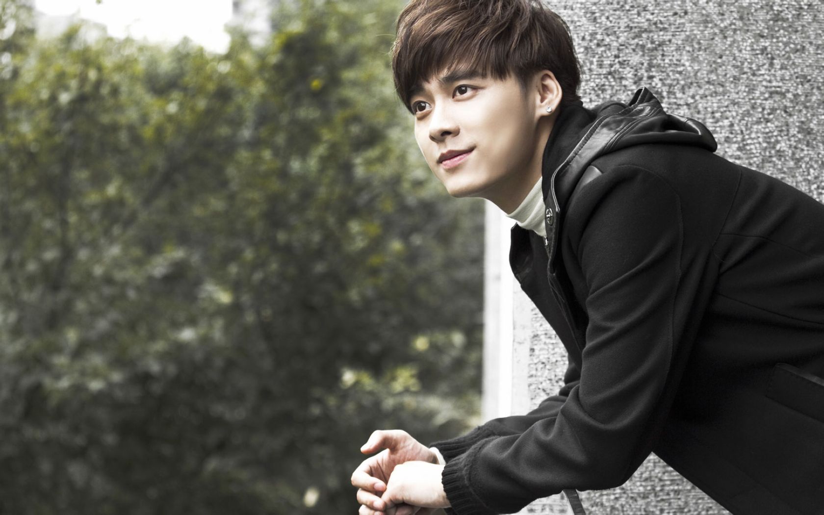 李易峰图片最帅的图片(李易峰图片最帅的图片 主题壁纸)