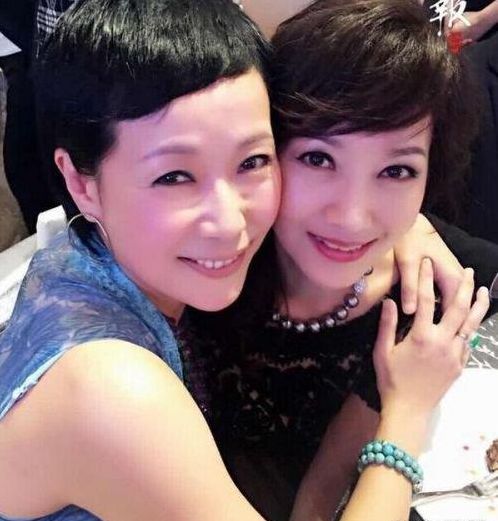 新白娘子传奇幕后拍摄画面(新白娘子传奇现场拍摄视频)