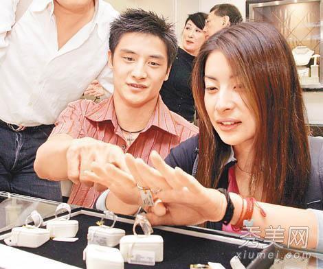 郭晶晶有兄弟姐妹吗?郭晶晶和田亮11年情(郭晶晶与田亮相恋11年) 郭晶晶有兄弟姐妹吗?郭晶晶和田亮11年情(郭晶晶与田亮相恋11年)