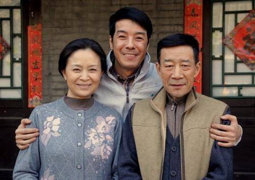 李雪健与于蓝关系,李雪健和陈道明(李雪健和于蓝是什么亲属关系)