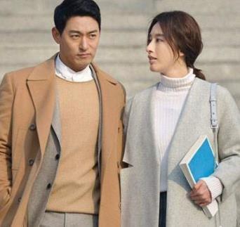 张俪朱镇模分手，朱镇模电影(现在正在分手中朱镇模剧照)