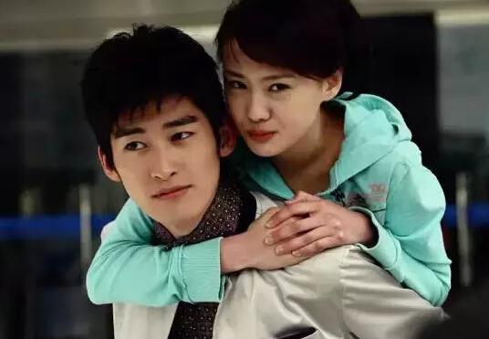 张翰郑爽的女儿照片(郑爽张翰生活照)