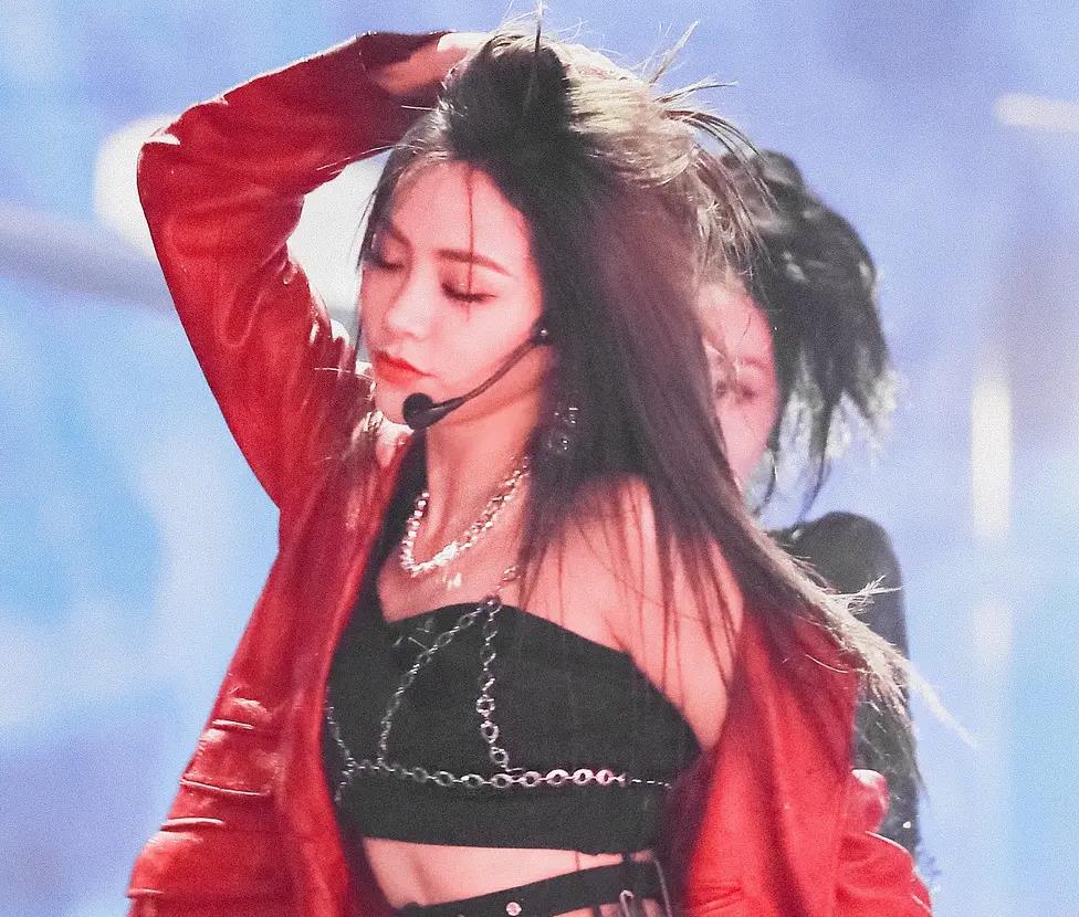 谢可寅家境资料介绍(谢可寅家里人) 谢可寅家境资料介绍(谢可寅家里人)