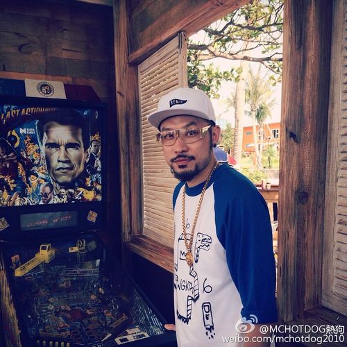mc热狗,mc热狗和mc欧阳靖谁(mc热狗的老婆)