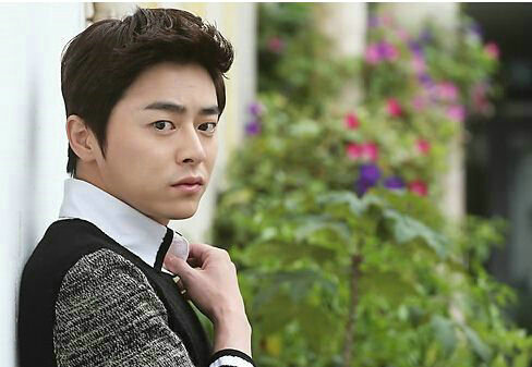 曹政诗在韩国是几线明星？曹政诗整容前后照