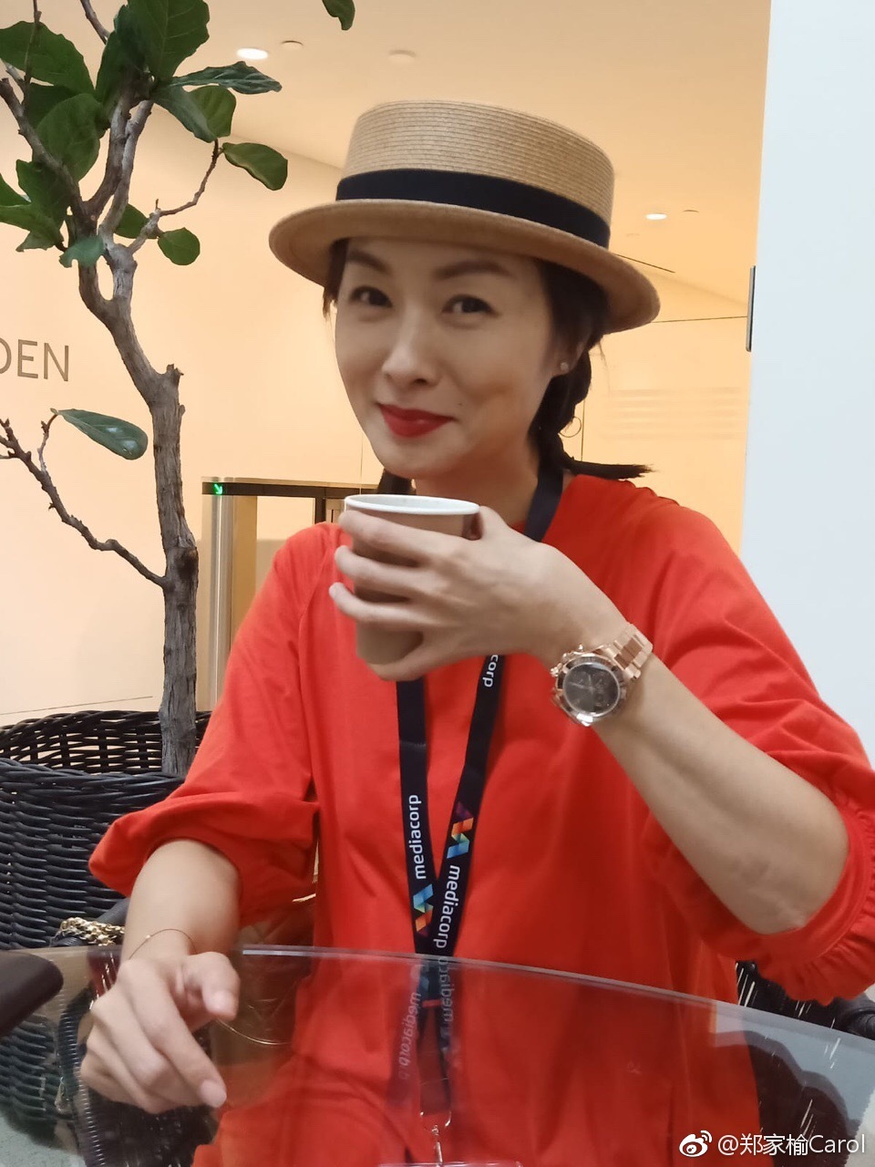 郑家榆现状如何？郑家榆赵薇关系不和是怎么